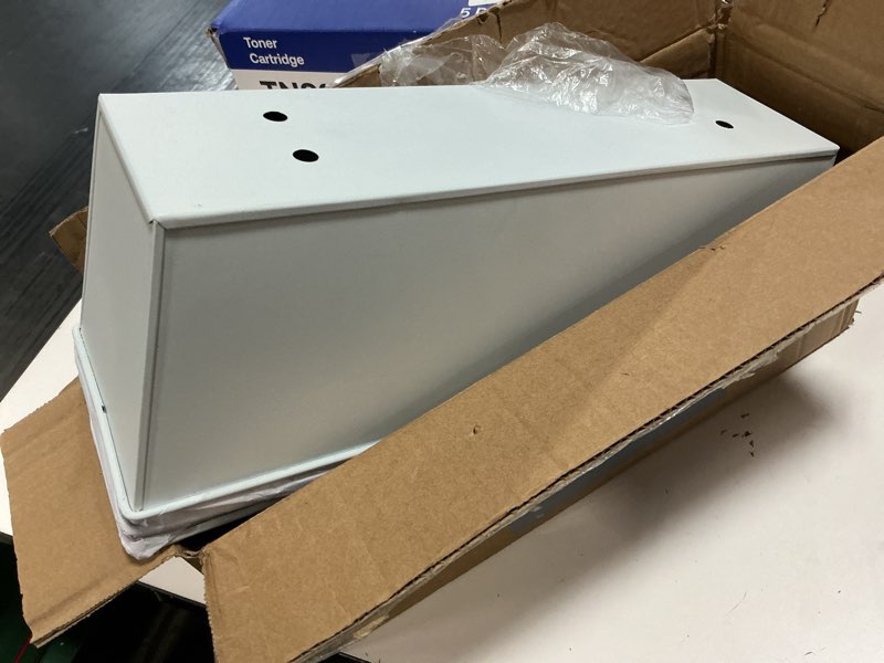 Condition photo showing New/Like New for railing planters outdoor balcony 16 inch deck over the railing planter boxes hanging planters for fence flower 3 pcs (white) white-3pcs