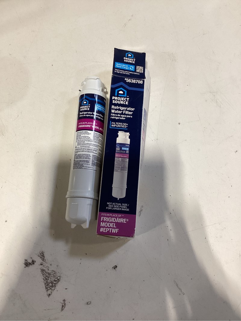Condition photo showing As Is for project source twist refrigerator water filter fits frigidaire filter eptwf