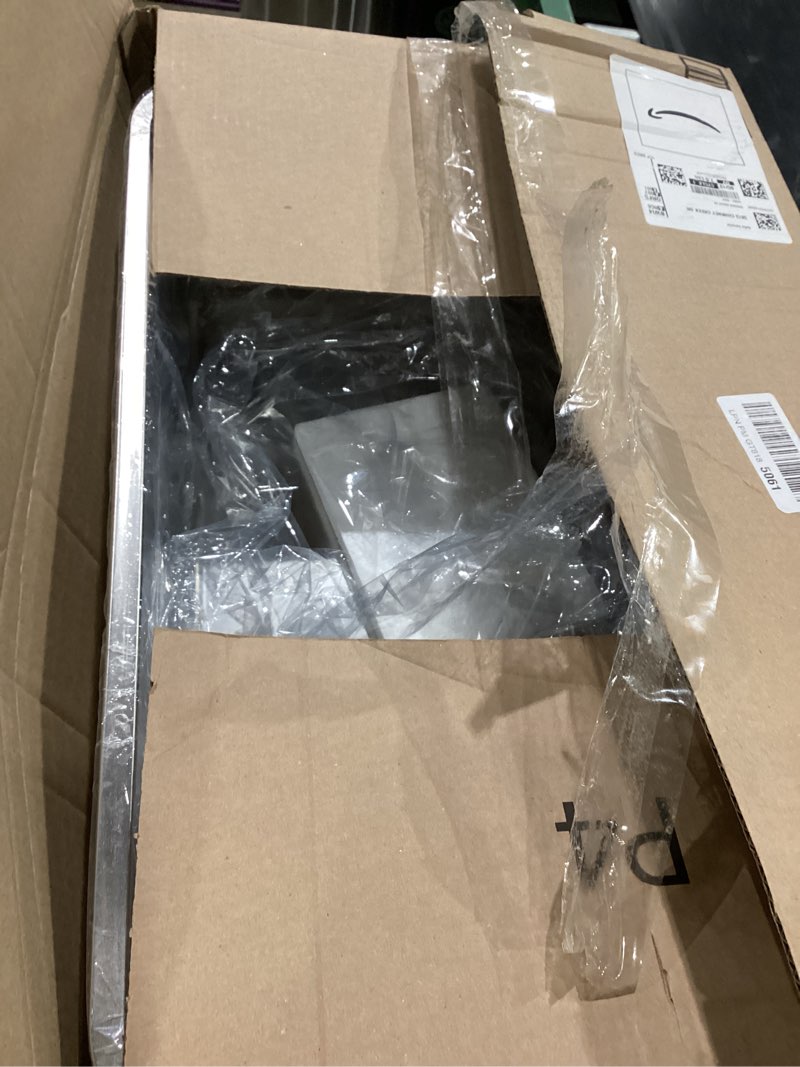 Condition photo showing Good Condition for stainless steel litter box 2 pack, 23.6“x15.7"x6" deep stainless steel cat litter box extra large, xl metal litterbox for big cats with high sides, non stick surface, easy to clean 2 pack-xl (23.6"x15.7"x6")