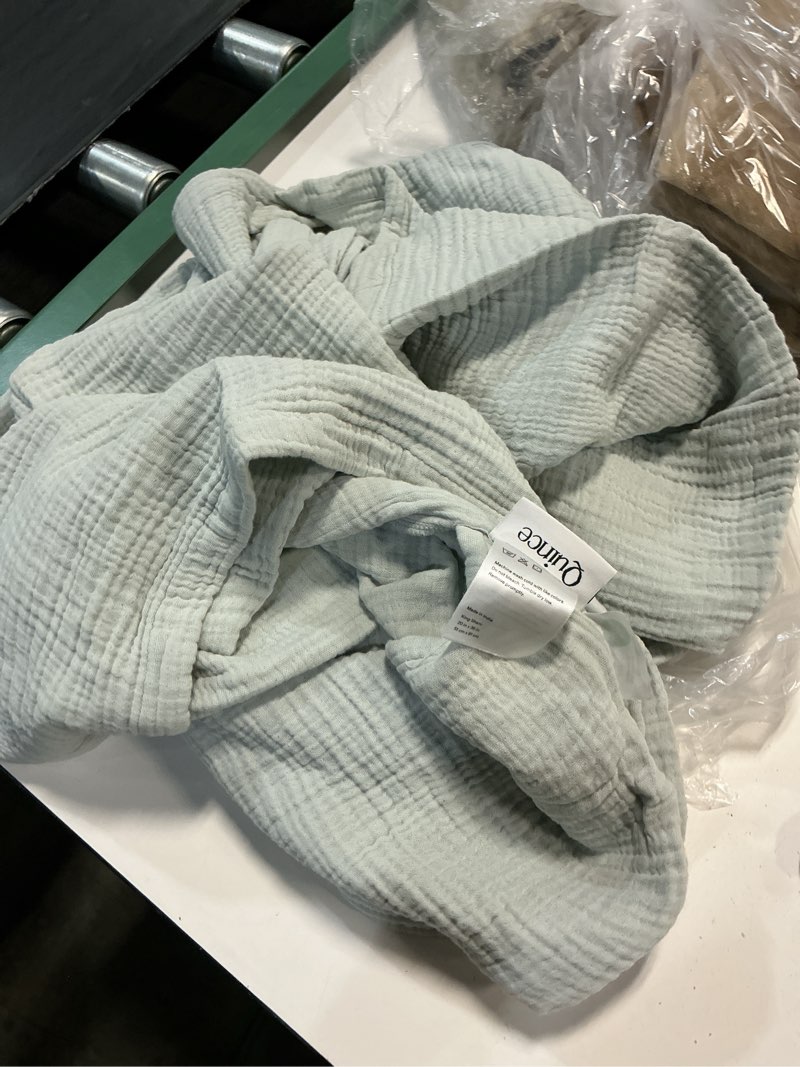 Condition photo showing As Is for organic cotton set pillow , king sham  set of 2 pillow
