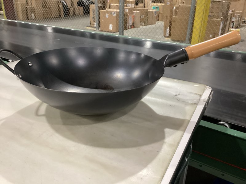 Condition photo showing As Is for WANGYUANJI Iron Wok, 14.17 inch Traditional Round-Bottom Wok, Chef’s Professional Stir-Fry Pan with 