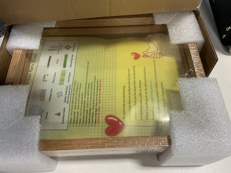 Condition photo showing New/Like New for muye 8x10 floating frame set of 2,double glass rustic photo frame for wall hanging or tabletop standing,display any size photo up to 8x10,natural natural 8x10