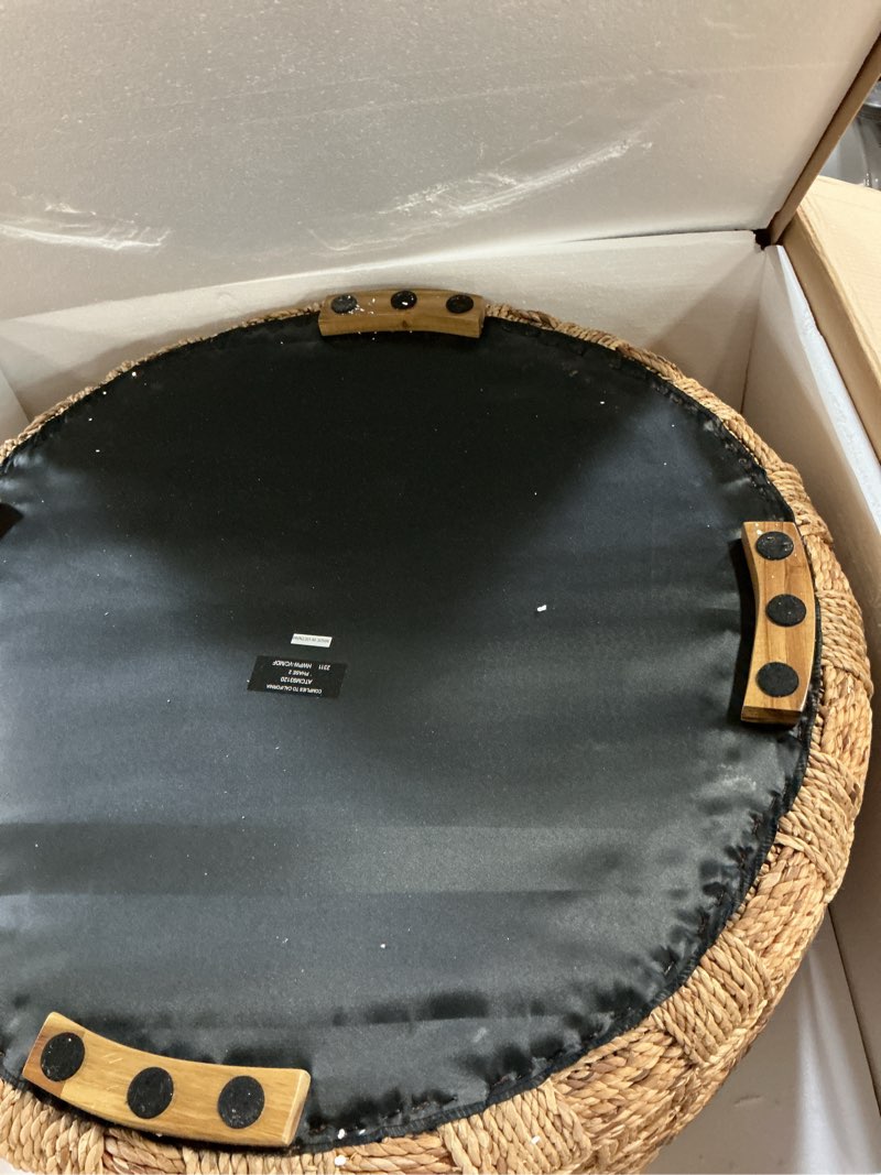 Condition photo showing Good Condition for Gallerie Décor Gallerie Decor Cambridge Round Coffee Table