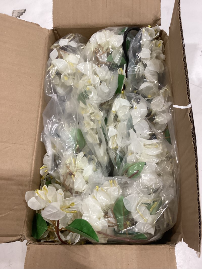 Condition photo showing Good Condition for briful 6ft white bougainvillea flower garland – artificial silk floral vine with built-in hook faux flower garland for backdrop table wall wedding party home decoration