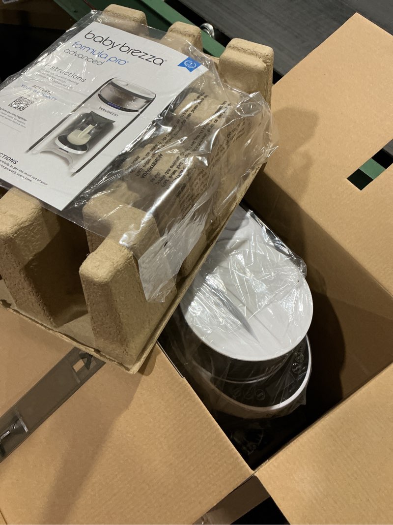 Condition photo showing Good Condition for Baby Brezza New and Improved Formula Pro Advanced Formula Dispenser Machine - Automatically Mix a Warm Formula Bottle Instantly - Easily Make Bottle with Automatic Powder Blending, White