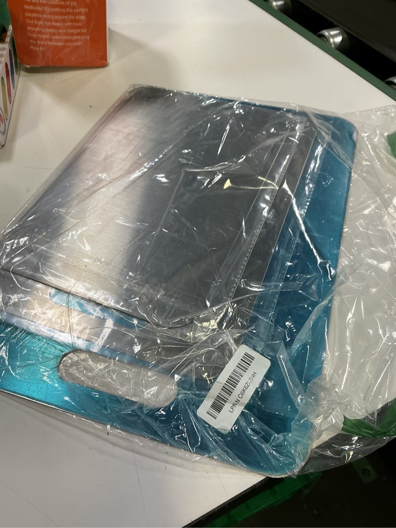 Condition photo showing New/Like New for titanium cutting board set of 3, 2025 new upgrade 100% pure titanium cutting boards for kitchen, hygiene & durability non stick chopping board, 3pcs double sided cutting boards (s+m+l) 3-piece set (small, medium, large)