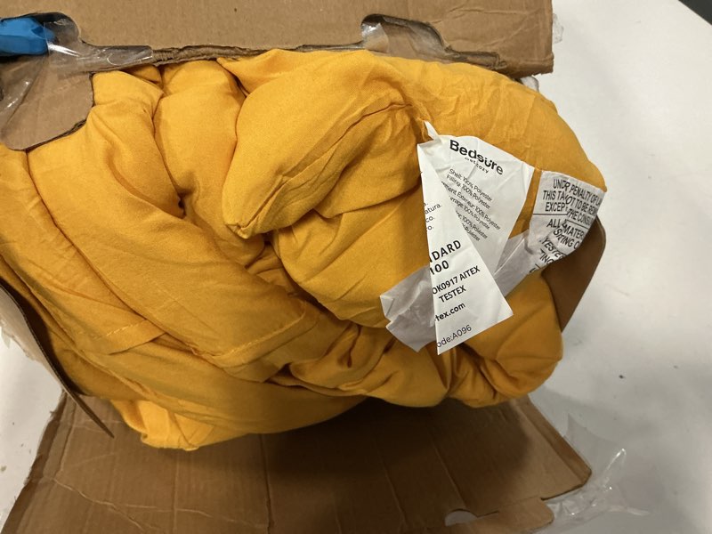 Condition photo showing Good Condition for Bedsure King Comforter Set - 4 Pieces Pinch Pleat Bed Set, Mustard Yellow Boho Bedding for All Season, 1 Soft Comforter, 2 Pillowcases, 1 Decorative Pillow King 17 - Mustard Yellow