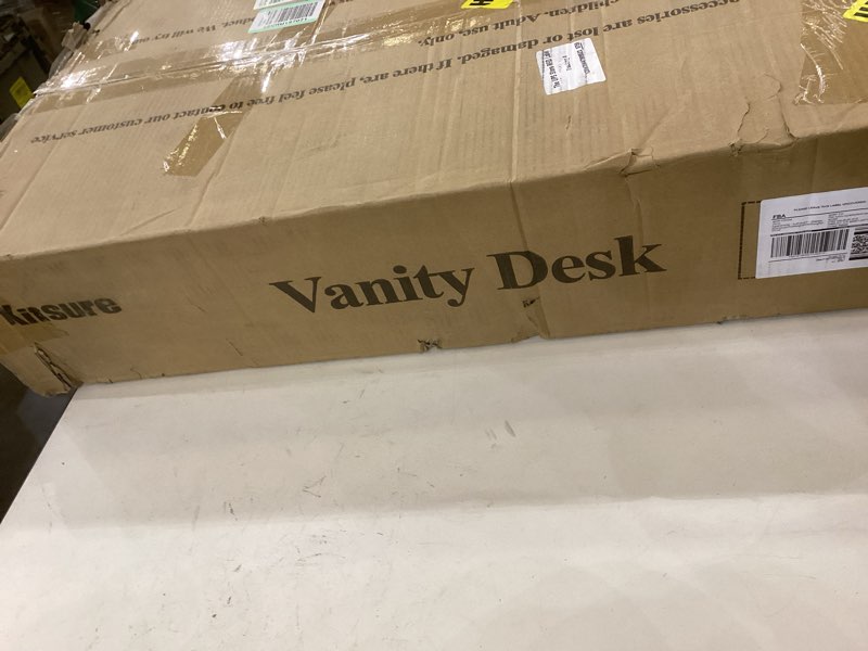Vanity desk