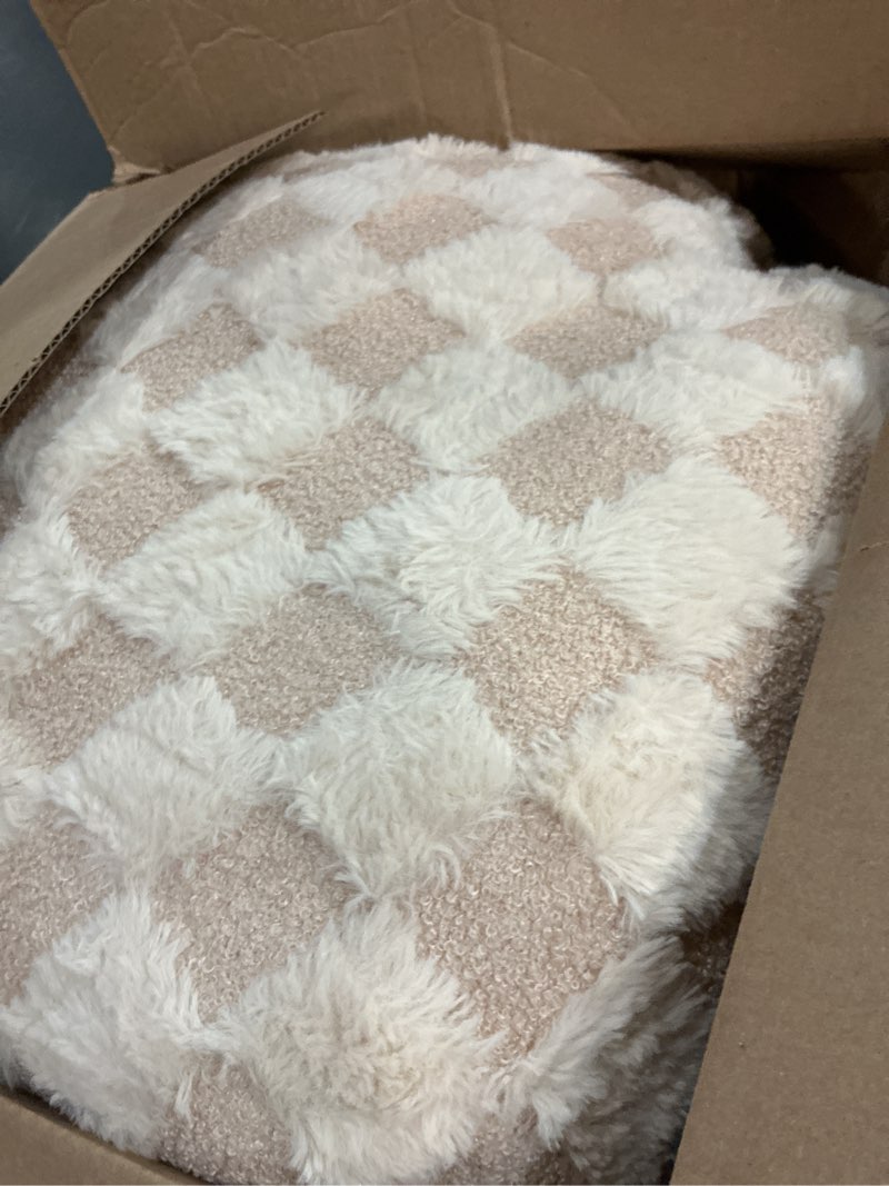 Condition photo showing As Is for Aimuan Reading Pillow Checkered Bed Rest Wedge Backrest Checkerboard Pillow with Arms Back Support for Sitting Up in Bed Cushion Incline Rest Sleeping Snoring Pillow (Beige,Large) Beige Large