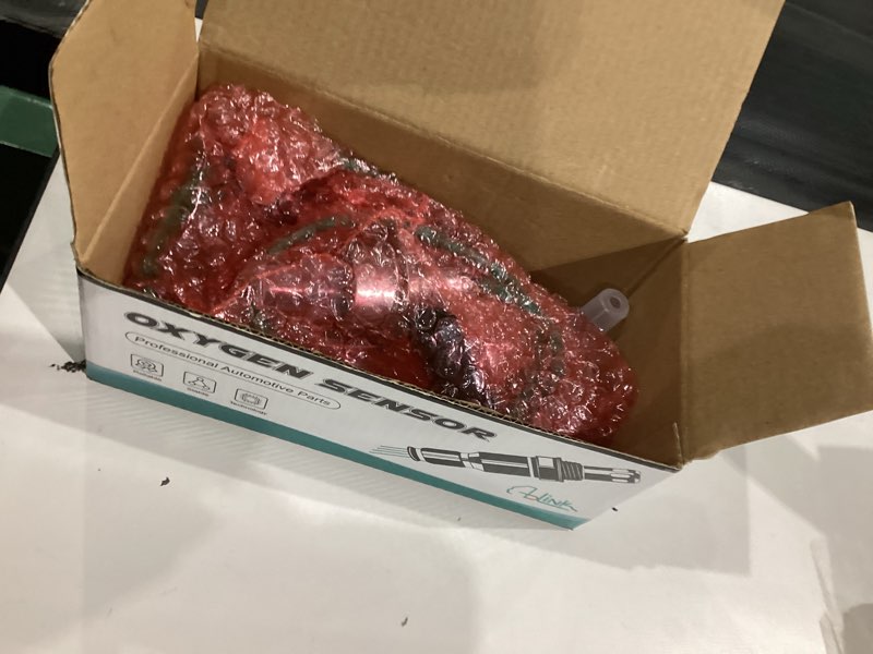 Condition photo showing Good Condition for 2 PCS 234-5029 234-4238 Oxygen Sensor Upstream Downstream (2.0L 2.4L) for 2009-2016 Hyundai Santa Fe Tucson Sonata,for Kia Forte5 Optima Hybrid Rondo Sorento Sportage 392102G100 392102G200