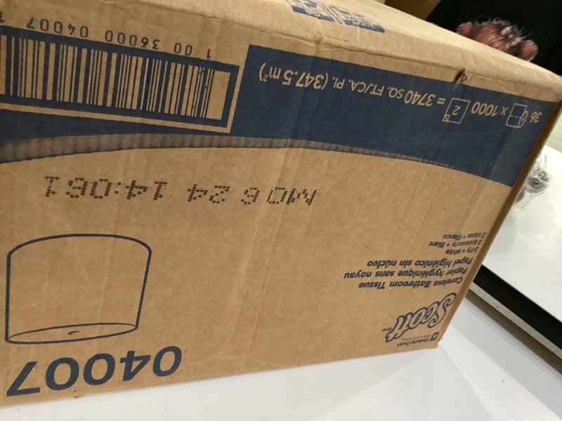 Condition photo showing New/Like New for scott professional essential coreless high-capacity standard roll toilet paper, bulk (04007), 2-ply, white (36 rolls of 1,000 sheets, 36,000 sheet total) coreless toilet paper