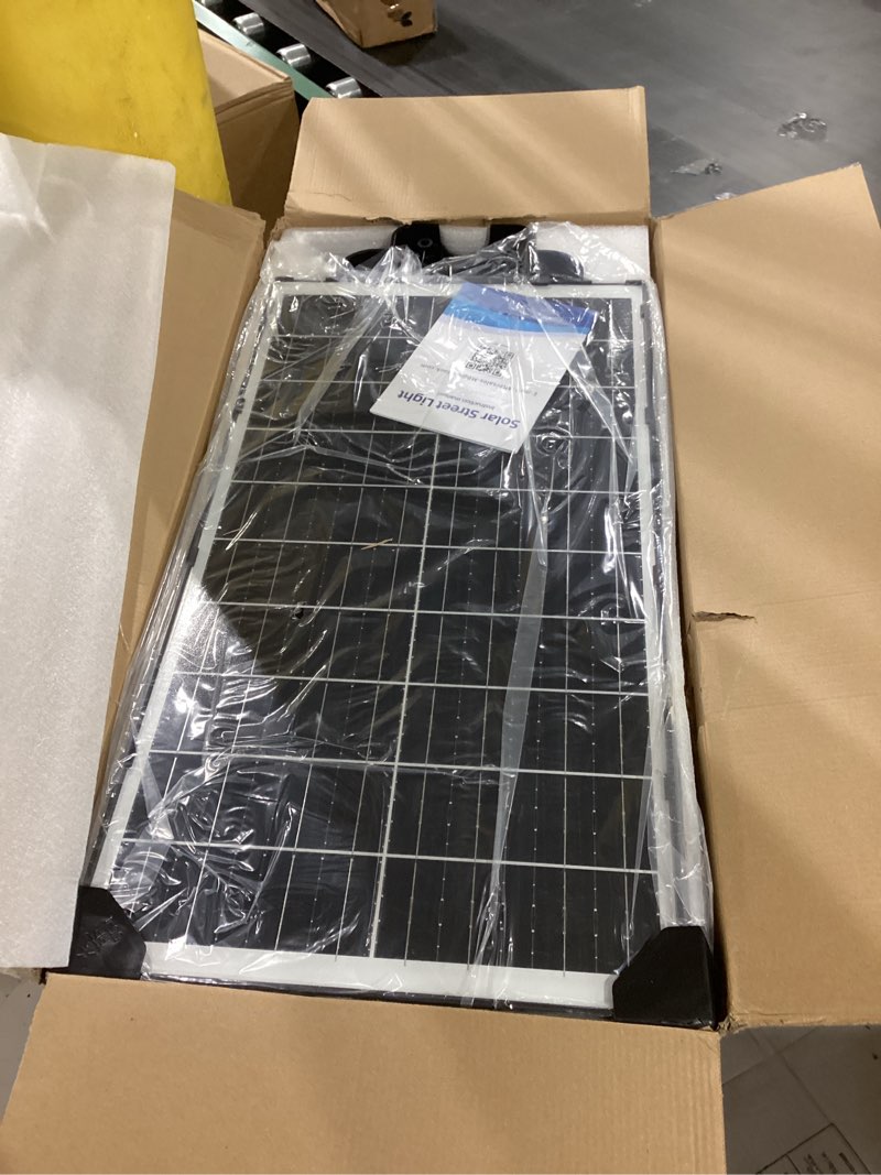 Condition photo showing Good Condition for Ofuray Of-7200W Solar Street Light Outdoor-3000K/4000K/6500K Outdoor Security Flood Light,IP67 Solar Parking Lot Lights Commercial Dusk to Dawn with Remote Control for Yard,Residential