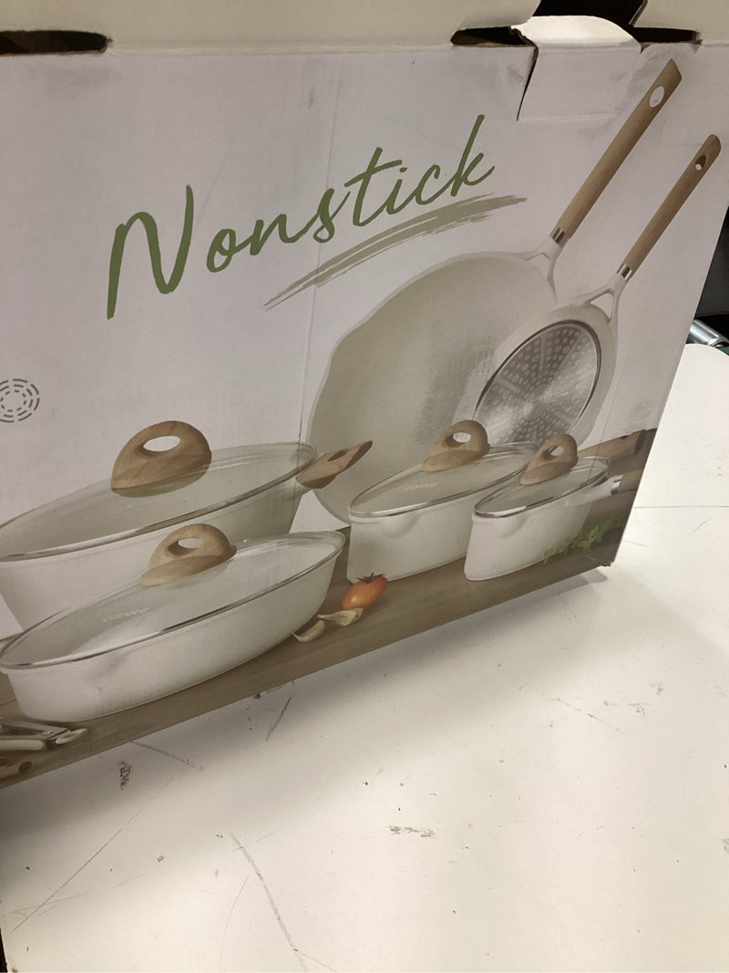 Carote Nostick set  13 pcs 