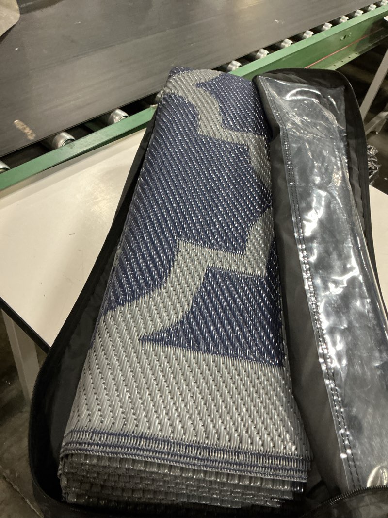 Condition photo showing Good Condition for sand mine reversible mats, plastic straw rug, modern area rug, large floor mat and rug for outdoors, rv, patio, backyard, deck, picnic, beach, trailer, camping (5' x 8', blue grey lattice) blue & grey 5' x 8' (rectangular)