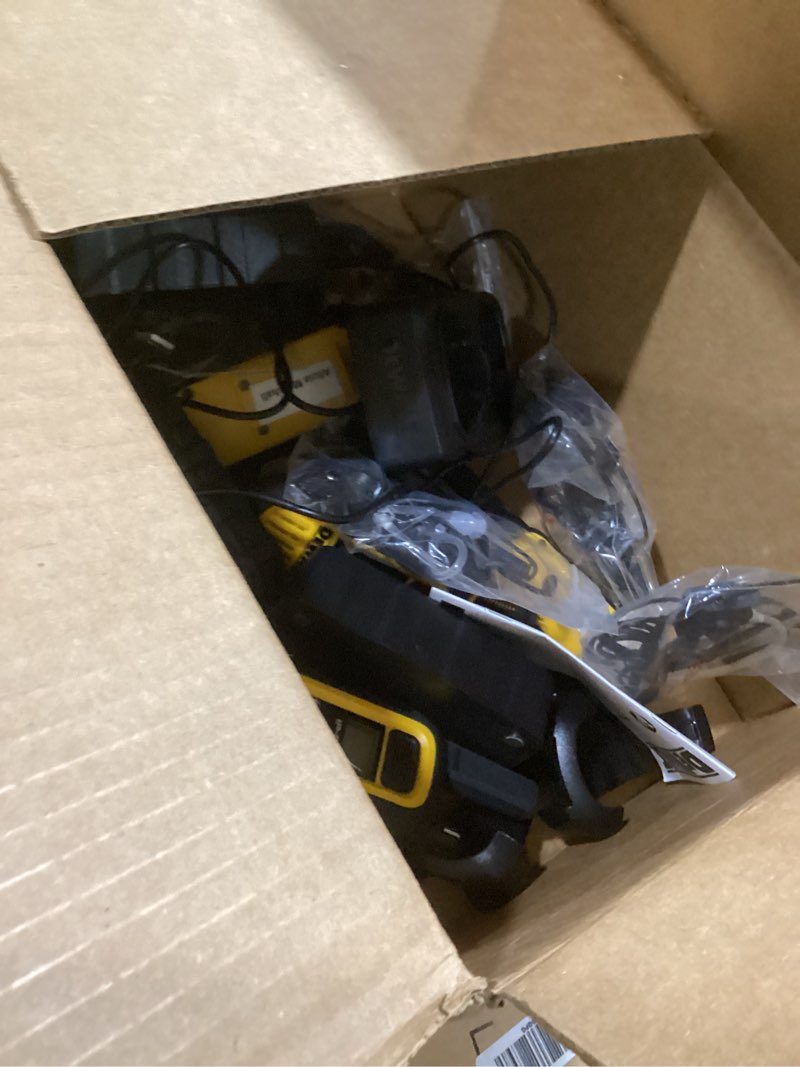 Condition photo showing Good Condition for dewalt dxfrs300 1 watt heavy duty walkie talkies with headsets - waterproof, shock resistant, long range & rechargeable two-way radio with vox (4 pack) (2dxfrs300-sv1)