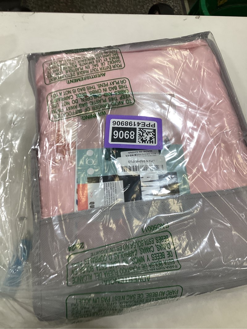 https://lotting-media.assets.bidfta.com/lotting_716064f8-00a4-42eb-bf65-9e30e3738488