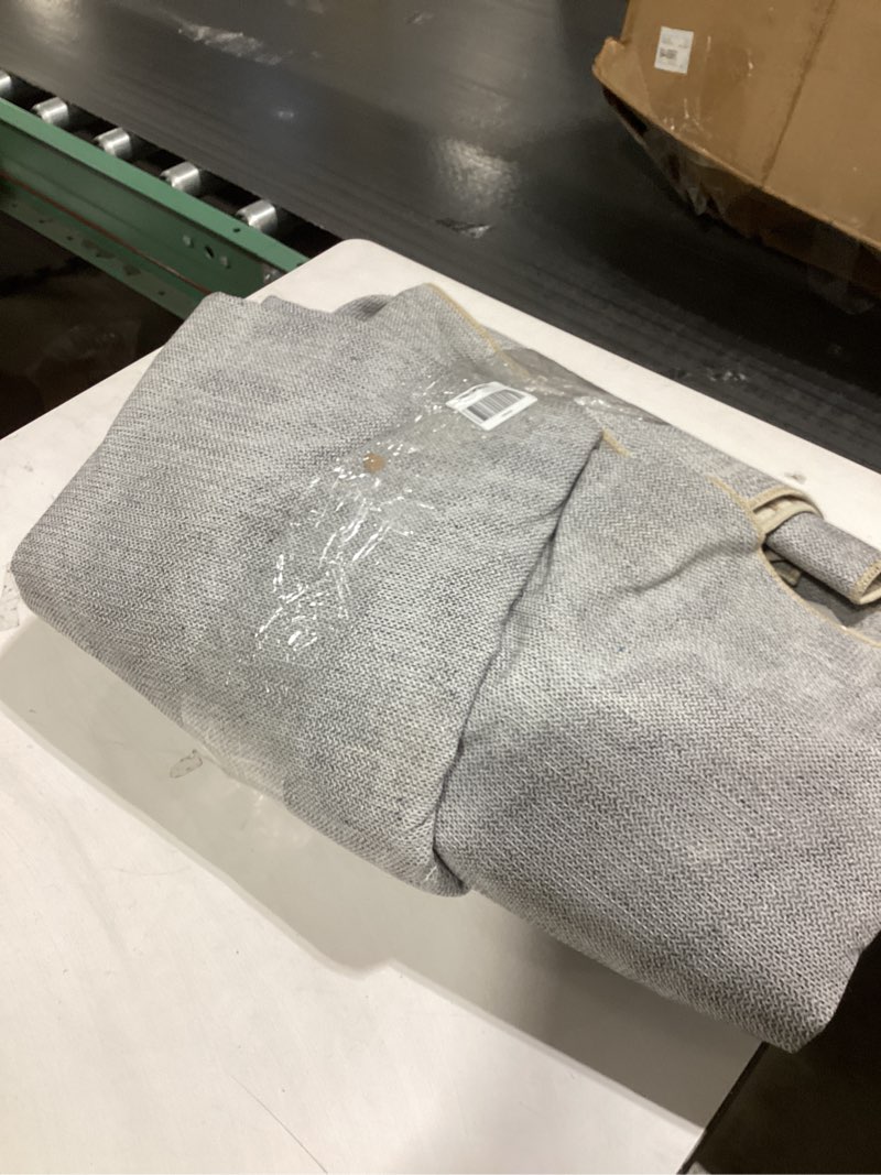 Condition photo showing Good Condition for Loloi Darby Collection DAR-01 Charcoal/Sand 5'-3" x 7'-6" Area Rug Charcoal / Sand 5'3" x 7'6" (Rectangular)