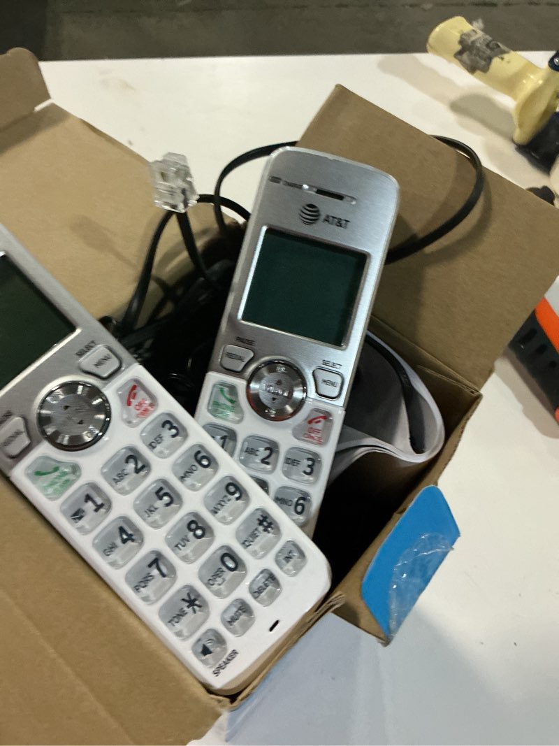Condition photo showing As Is for at&t el52219 2 handset answering corded/cordless phone system