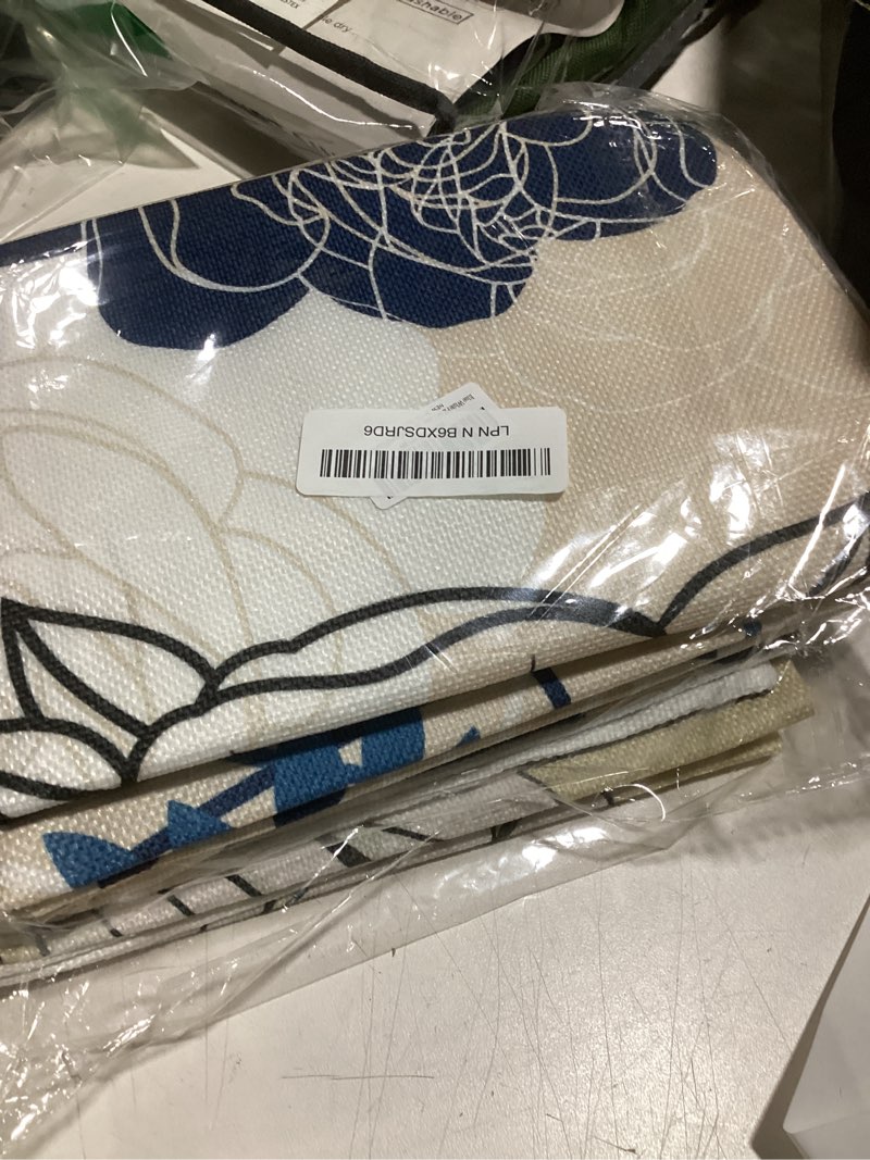Condition photo showing Good Condition for comminy blue white pillow covers 18x18 set of 6, daisy flower throw pillow cover case square cushion cover for sofa bedroom living room farmhouse home decor blue white beige 18" x 18" (pack of 6)