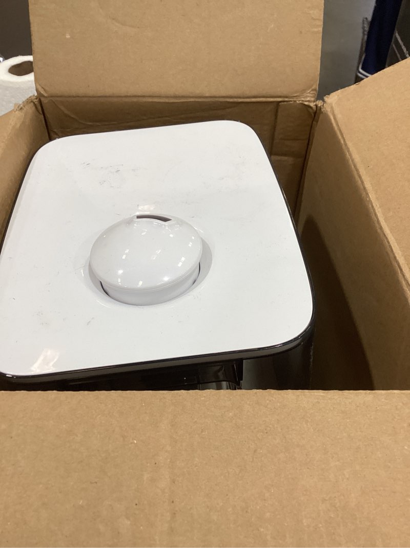 Condition photo showing New/Like New for levoit humidifiers for bedroom large room home, (6l) cool mist top fill essential oil diffuser for baby & plants, smart app & voice control, rapid humidification & auto mode - quiet sleep mode, gray gray classic300s
