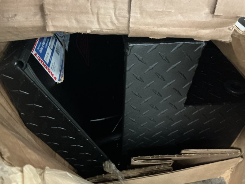 Condition photo showing Good Condition for weather guard 56-in x 17-in x 13-in textured matte black aluminum side mount truck tool box