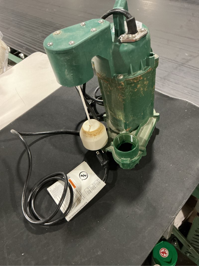 Condition photo showing Good Condition for zoeller 1/2 hp 3600 gph cast iron vertical float switch ac submersible sump pump