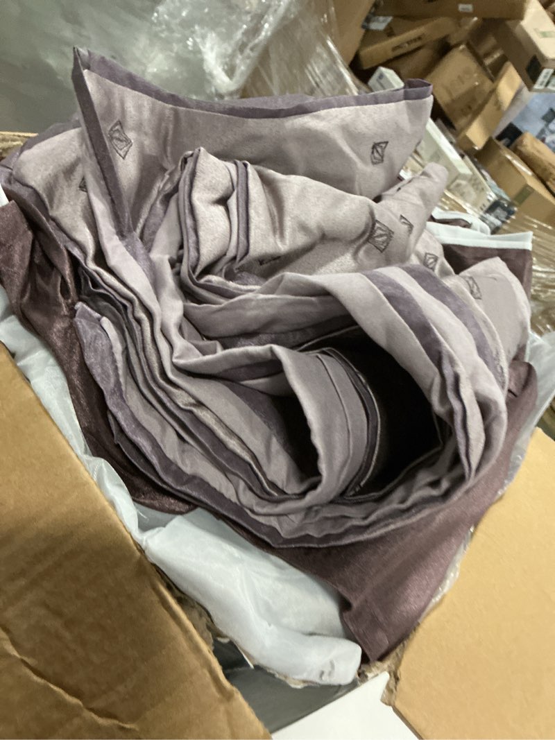 Condition photo showing Good Condition for Madison Park Biloxi Jacquard Comforter Set - Modern Geometric Design, All Season Down Alternative Cozy Bedding with Matching, Shams, Decorative Pillow, King(104"x92"), Ombre Purple 7 Piece Biloxi Purple King(104"x92")