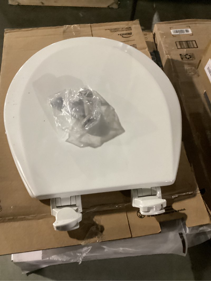 Bemis 7300SLEC Slow Close Toilet Seat, Easy Clean Hinges and Durable Plastic Seat, Made in USA, Elon