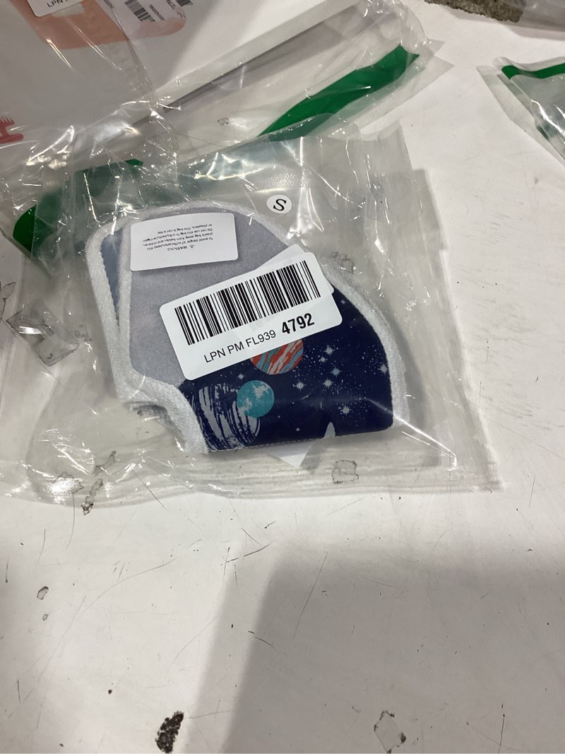 Condition photo showing New/Like New for soft adjustable cat cone collar, comfortable recovery collar for cats after surgery (dark blue, small) dark blue small