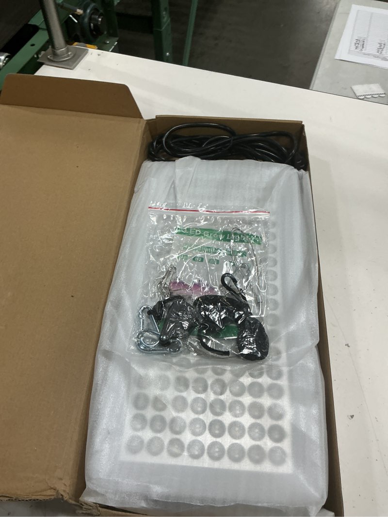 Condition photo showing Good Condition for upgraded bw2000 led grow lights double chips full spectrum with 10ft cable for greenhouse and indoor plant veg and flower growing [white] white large