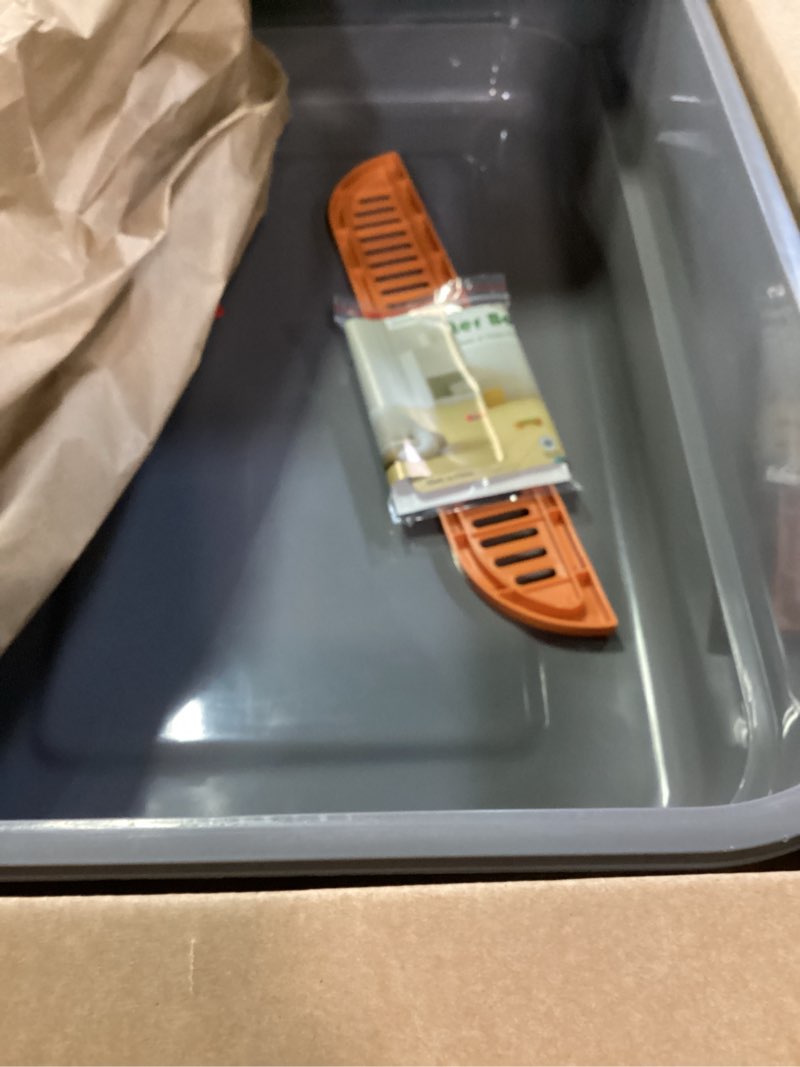 Condition photo showing Good Condition for gefryco large senior cat litter box low entry litter boxes with high sided for indoor cats (grey) gray