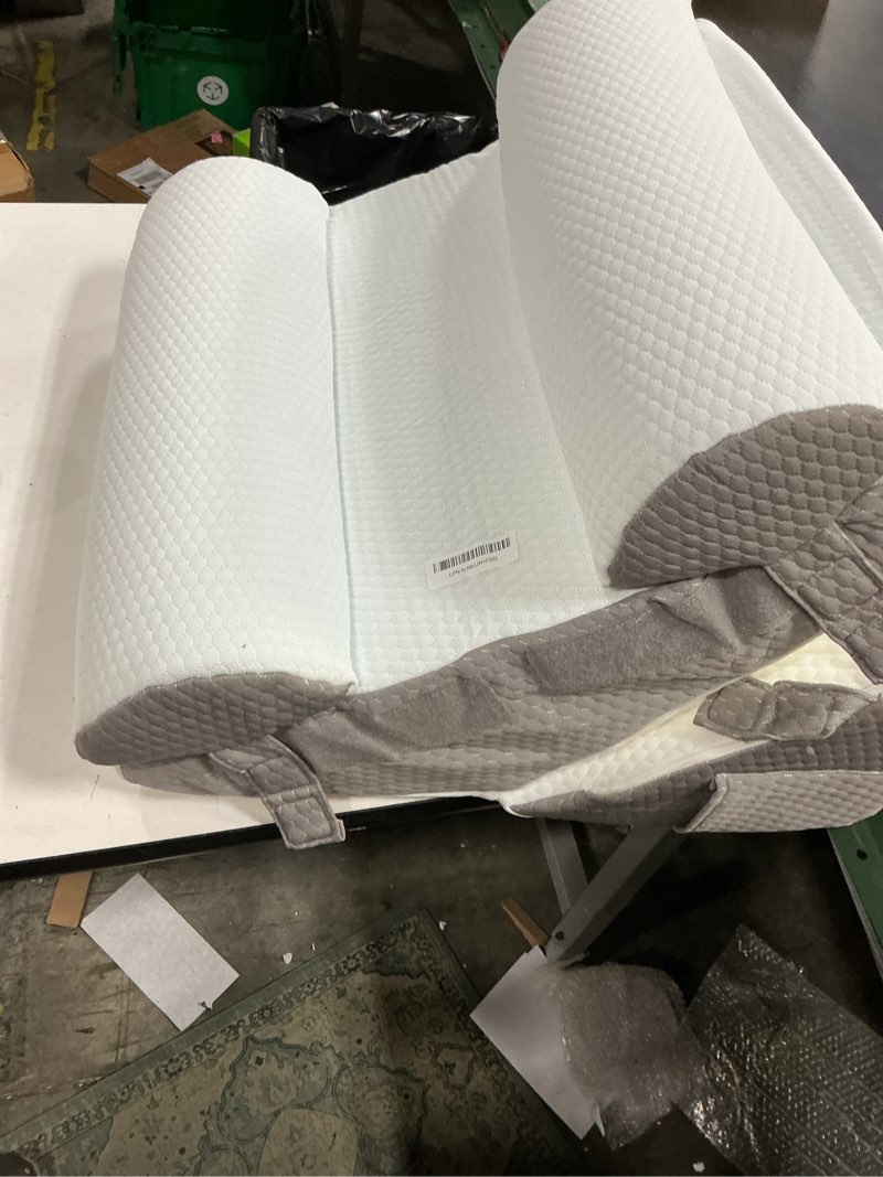 Condition photo showing Good Condition for bedluxe adjustable 4pcs bed wedge pillow set, memory foam wedge pillows post surgery for back, neck, leg pain relief, pillow wedge for sleeping, sitting up in bed, acid reflux and gerd, white/grey white/grey adjustable 9&12 inch + 2 head pillow