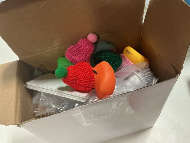 Condition photo showing Good Condition for Liliful 24 Sets Valentine's Day Gifts for Friends Rubber Ducks Bulk with Hats Glasses You Are Awesome Sign Card Employee Appreciation Gift for Staff Team Coworker Exchange (Colorful)