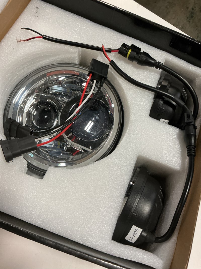 Condition photo showing Good Condition for SPL 1000% Bright 7 inch Motorcycle LED Headlight with Halo DRL 4.5" Fog Passing Lights DOT Kit Compatible with Road King Electra Glide Street Glide Heritage Softail Ultra Classic Fat Boy Tri, Silver