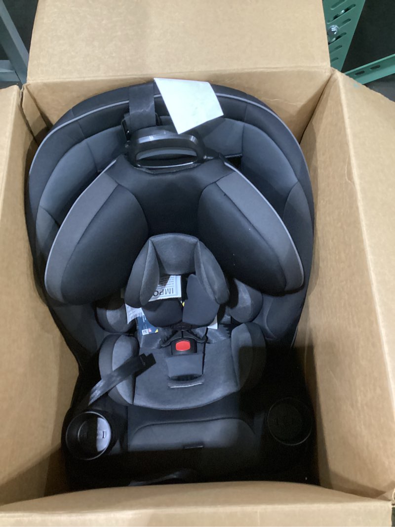 Condition photo showing Good Condition for Safety 1st Grow and Go All-in-One Slim Convertible Car Seat, Rear Facing, 5-40 lbs, Forward Facing (30–65 lbs), High Back Booster Seat 40-100 pounds, Black Phantom Black Phantom Original