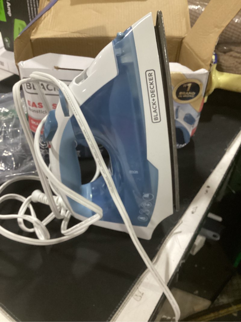 Condition photo showing Good Condition for black+decker easy steam compact iron for clothes, automatic shutoff, nonstick plate, light weight, 1200 watts standard compact iron