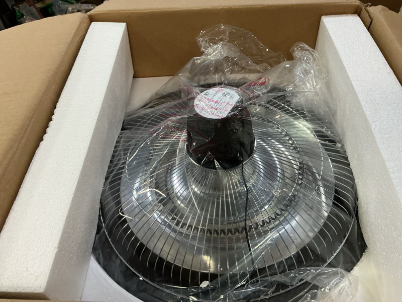 Condition photo showing New/Like New for indoor/courtyard heater 1500w electric infrared heater: with a waterproof design, it is for use in garages, terraces and restaurants, and comes with overheat and power-off protection function.