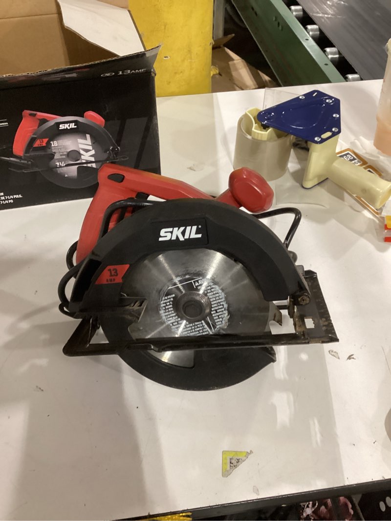 Condition photo showing As Is for SKIL 13 -Amp 7-1/4-in Circular saw