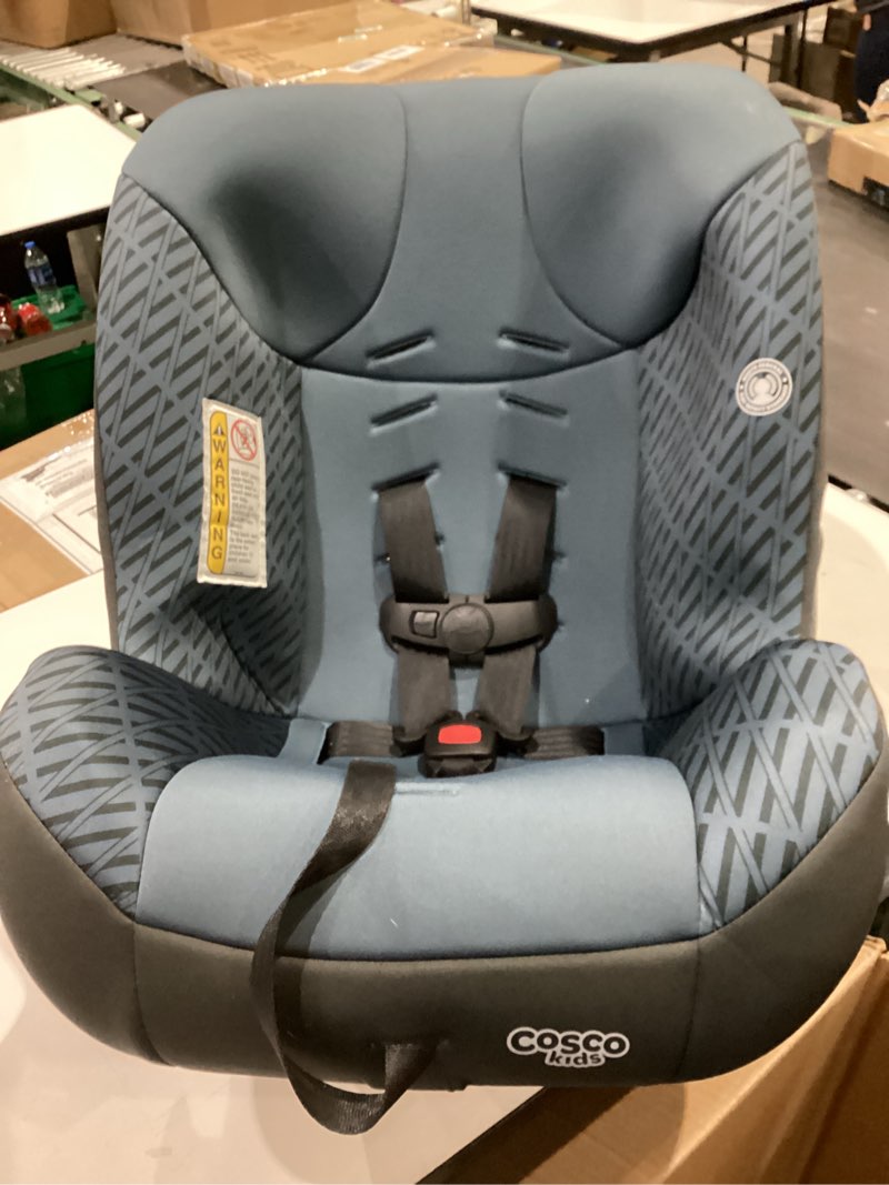 Condition photo showing As Is for cosco kids scenera extend infant & toddler convertible car seat, columns, blue