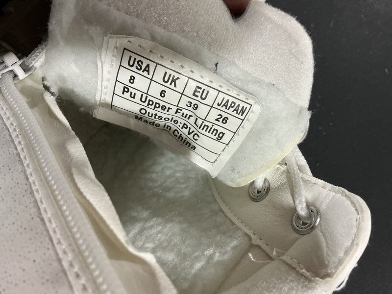 Condition photo showing Good Condition for Shupua Boots for Women Winter Combat Boots Womens Ankle Boot Shoes Warm Snow Booties Hiking Sneakers with Zipper 6 White