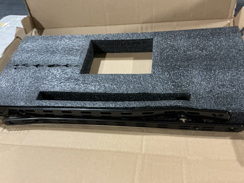 Condition photo showing Good Condition for 2pcs Floating Shelf Bracket Heavy Duty,Decorative Floating Shelf Hardware Hidden Black Metal Fireplace Mantel Brackets Without Jig (18"X6"X1.0" Without Tools)