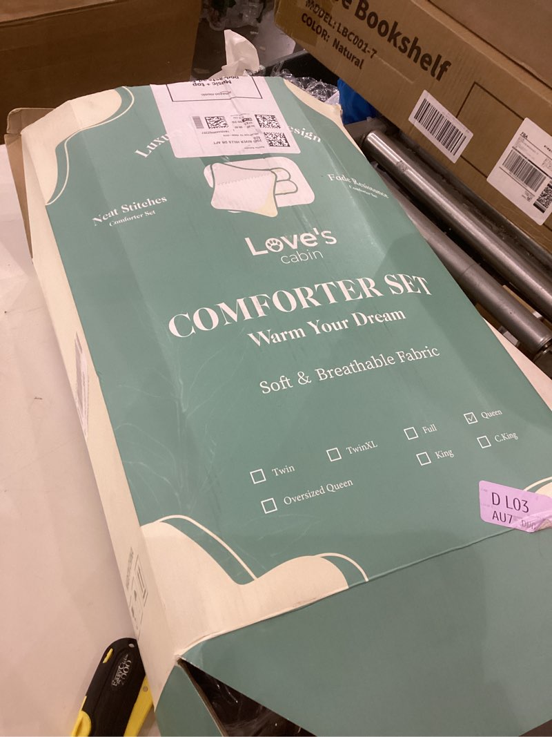 Condition photo showing Good Condition for Love's cabin Queen Comforter Set Black, 7 Pieces Queen Bed in a Bag, All Season Bedding Sets with 1 Comforter, 1 Flat Sheet, 1 Fitted Sheet, 2 Pillowcase and 2 Pillow Sham Queen Black