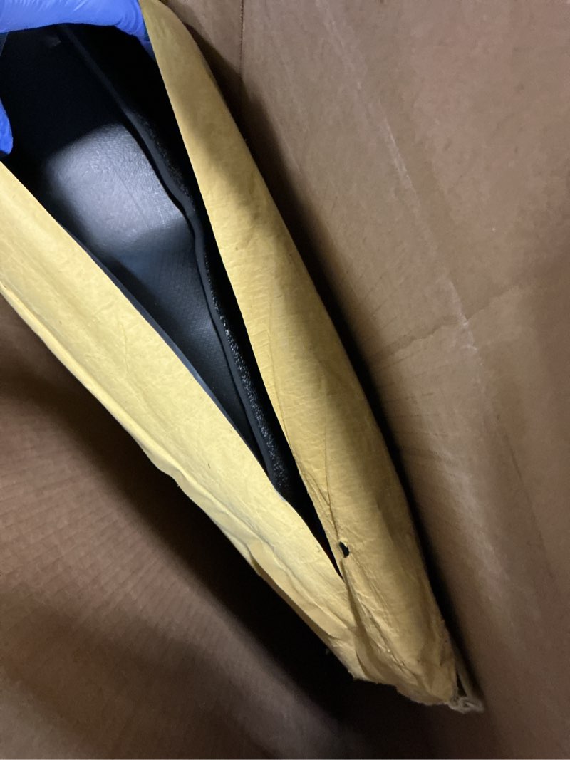 Condition photo showing Good Condition for Cartist Floor Mats for 2017-2024 2025 2026 Ford F-250/F-350/F450 Super Duty Crew Cab w/Under Seat Storage All Weather Floor Mat for F-250 Accessories Heavy Duty TPE Carpet Protection 5)Ford F-250/F-350/F450 Super Duty?2017-2025