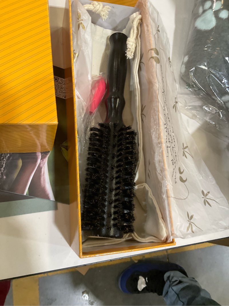 Condition photo showing As Is for Belula 100% Soft Boar Bristle Round Brush for Blow Drying Set. Round Hair Brush With Medium 2.1” Wooden Barrel. Hairbrush Ideal to Add Volume and Body. Free 3 x Hair Clips & Travel Bag. Medium Barrel 2.1"