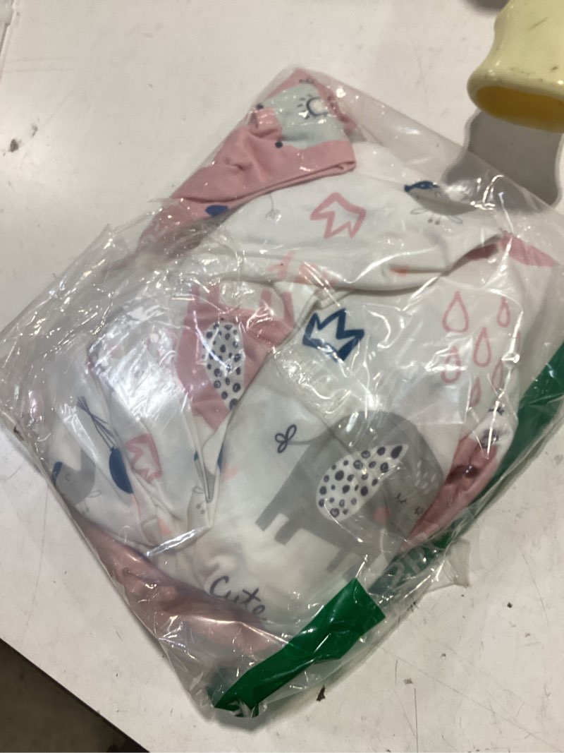 Condition photo showing Good Condition for brolex changing pad covers for baby: boy girls ultra stretchy soft 2 pack elephant rabbit elephant rabbit 32x16x5 inch