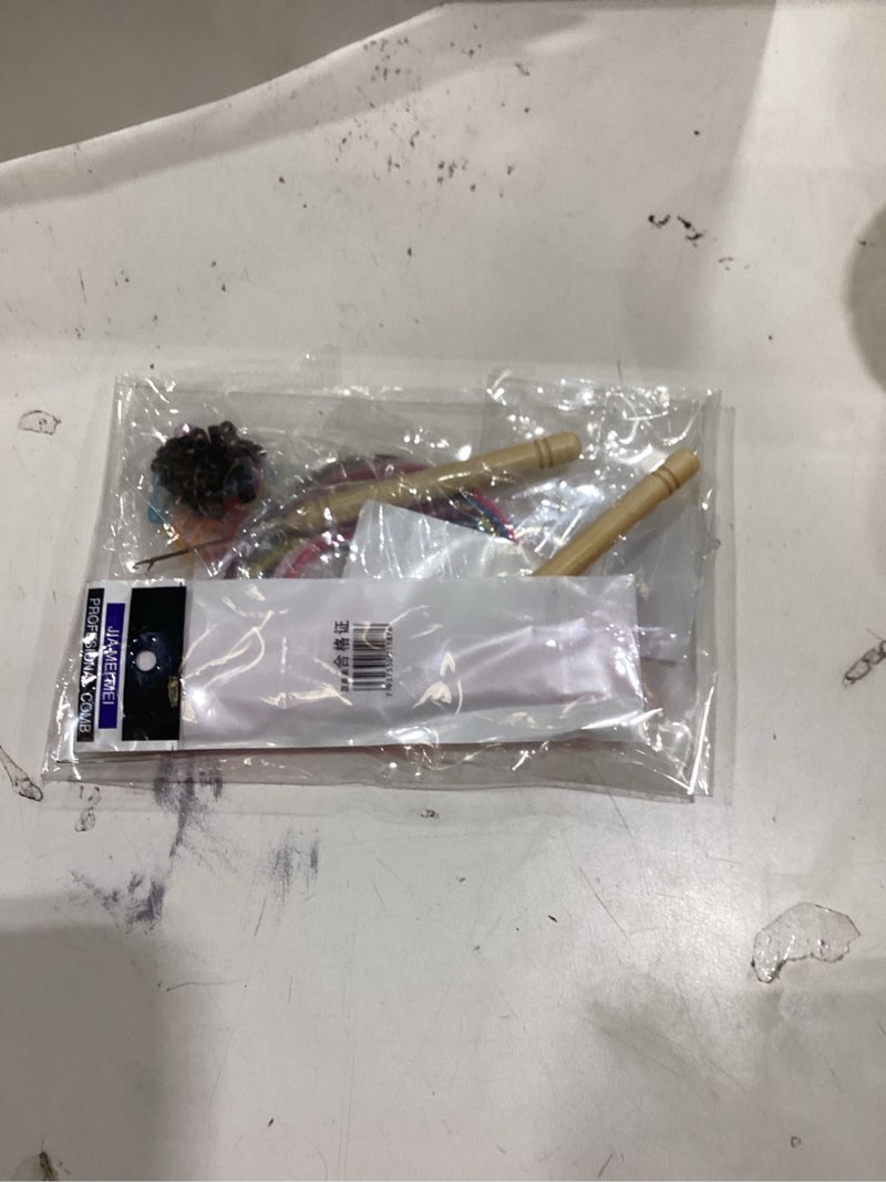 Condition photo showing New/Like New for XIAO TAO ZI 13pcs/Lot 20'' Synthetic Rainbow Hair Extensions kit Colored Hair Pieces +50 Pcs Silicone Micro Beads+2 Pcs Crochet Hooks (20 Inches, 13 Pieces)