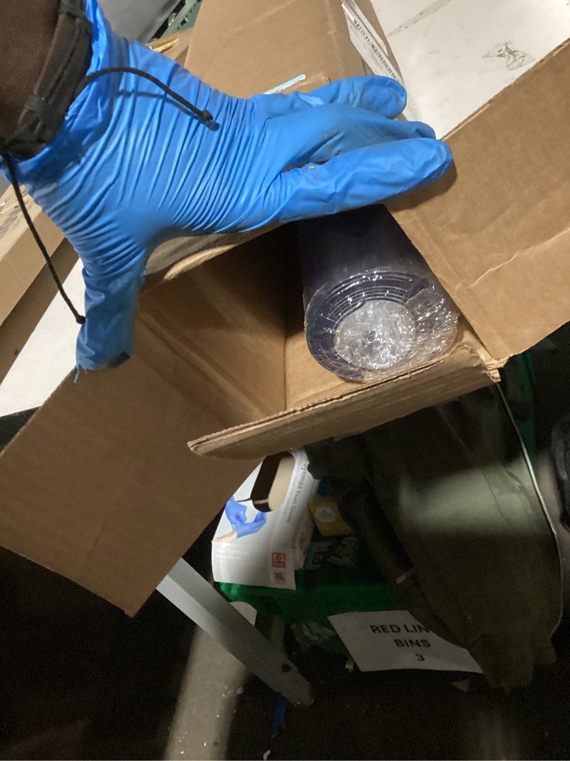 Condition photo showing New/Like New for warmstar clear table cover protector 48 x 72 inch,1.5mm thick plastic table cover rectangle,pvc clear table protector?desk protector mat for kitchen, dresser, writing desk?dining room table clear 1.5mm 72" x 48"