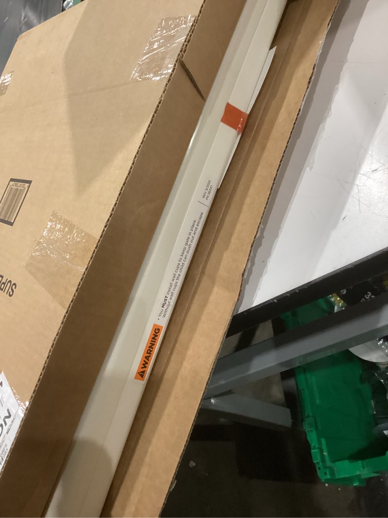 Condition photo showing Good Condition for Toddleroo by North States - Supergate Ergo Baby Gate: Plastic Baby Gate for Stairs & Doorways - Adjustable Indoor Safety Gate - Made in USA - 26 to 42 Inches Wide - 26 Inches Tall - Ivory
