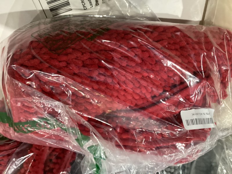 Condition photo showing Good Condition for olanly bathroom rugs 36x24, extra soft absorbent chenille bath rugs, rubber backing quick dry, machine washable bath mats for bathroom floor, tub and shower, home decor accessories, red 36" x 24" red