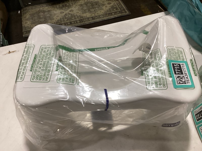 Condition photo showing New/Like New for Squatty Potty Simple Curve Bathroom Toilet Stool 7" White